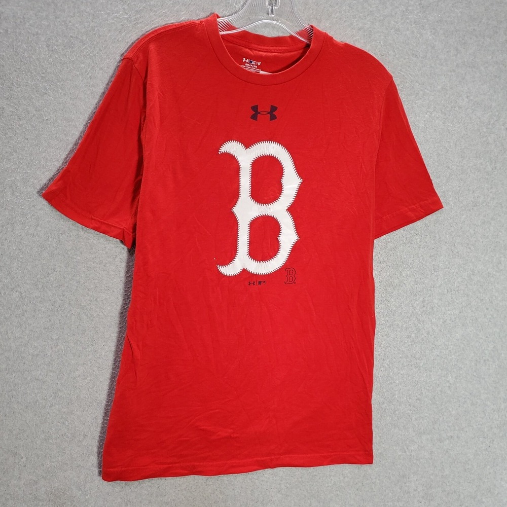 Boston Red Sox Men T-Shirt Small Red Logo Under Armour Short Sleeve Crew Neck